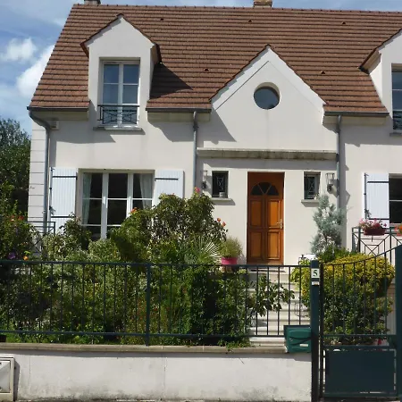 La Marne Tranquille منزل للإقامة *